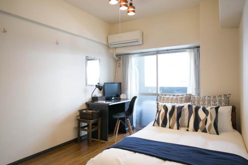 One-Bedroom Apartment image 10