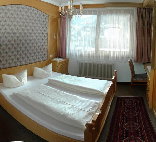 Hotel Garni Jennewein - image 9