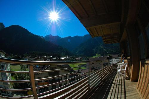 Hotel Garni Jennewein – Mayrhofen, IL