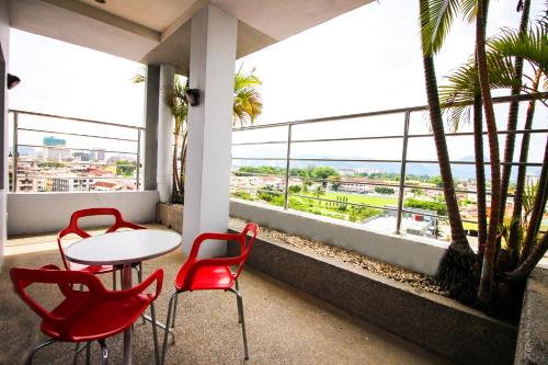 Balcony/terrace, Ipoh Concept Services in Ipoh