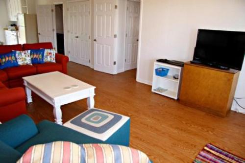 Beach House - image 5