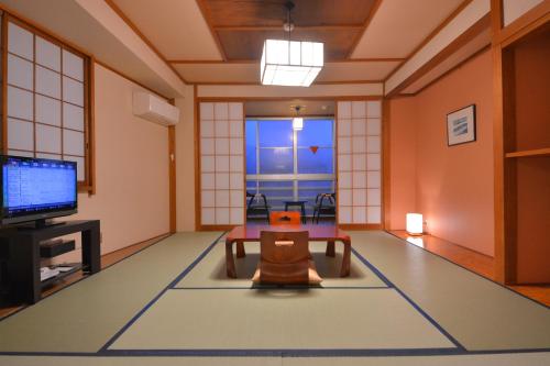 Japanese-Style Room with Private Bathroom - Smoking - Room Only