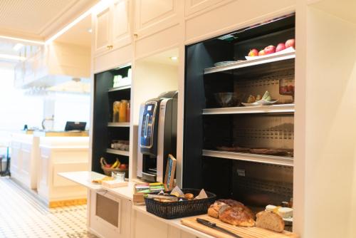 Food and beverages, Hotel Merveilleux Cote Mer in Dunkerque