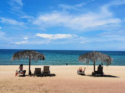 Pantai, The Barat Tioman Beach Resort in Pulau Tioman