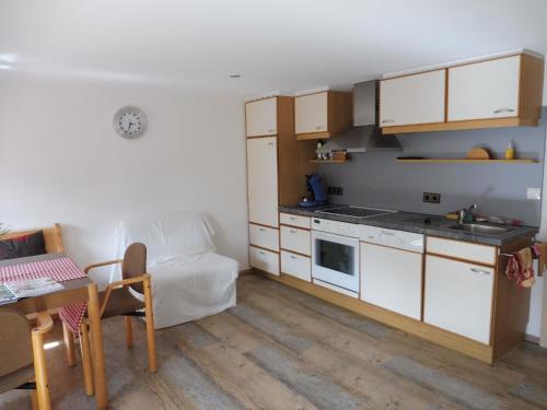 Kitchen, Gastehaus Grath in Lindenberg im Allgau