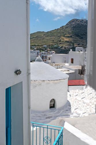 Unique Anoi House - In the Heart of Skyros Village