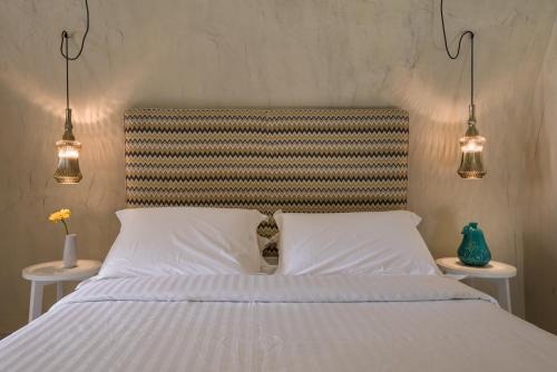 Mythical Blue Luxury Suites - image 9