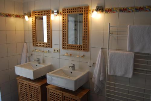 Bilik Mandi, Hinter Dem Schloss in Schleswig