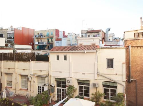 Authentic flat2 in Poble sec - Paralelo - main image