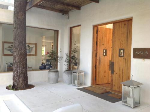 26154305 Kalá Hotel Boutique