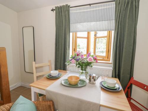 Holmer Farm - image 4