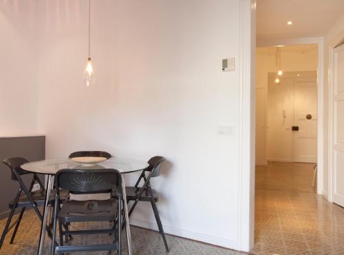 Flat Eixample Napoles/Apartment - image 6