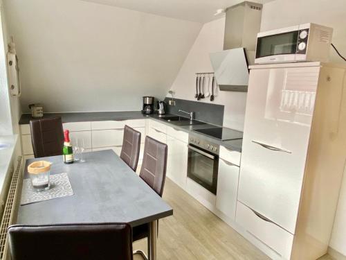 مطبخ, Ferienhaus Antje Greetsiel Nordsee in Krummhorn