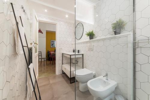San Giovanni Laterano Cozy Flat - image 10