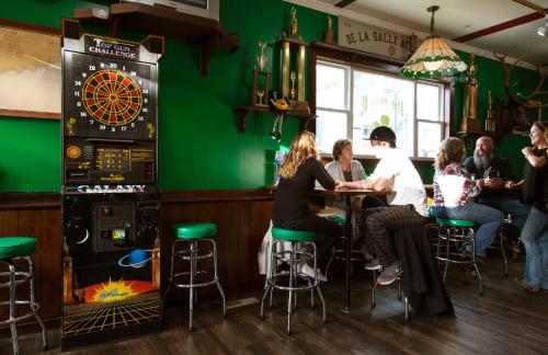 Irish American INN - image 9