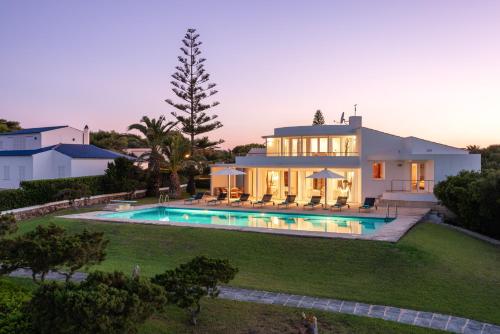 Holiday Home image 6