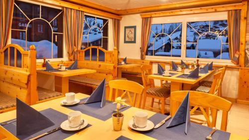 Hotel Capricorn - image 5