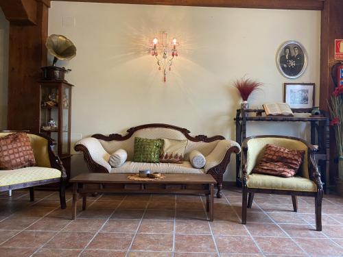 Vestabils, Posada de Seña (Posada de Sena) in Limpias