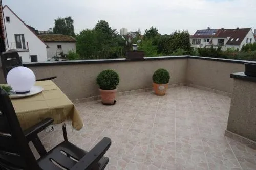 Ferienwohnung ca 110 qm zzgl 17 qm Terrasse in Hannover, Deutschland