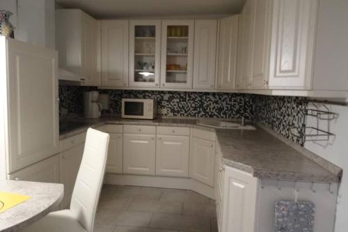 Ferienwohnung ca 85 qm zzgl 17 qm Terrasse 173m von Vahrenheide entfernt