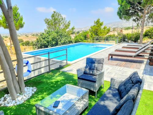 Villa Gavriel - Peyia Villa With Breathtaking Sea View, Peyia Villa With Private Pool, Secluded, Huge Outdoor Space, Mountain Views, Peyia (photo 2)