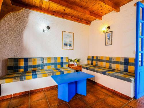Elegant Holiday Home in Palaiochora near the Beach