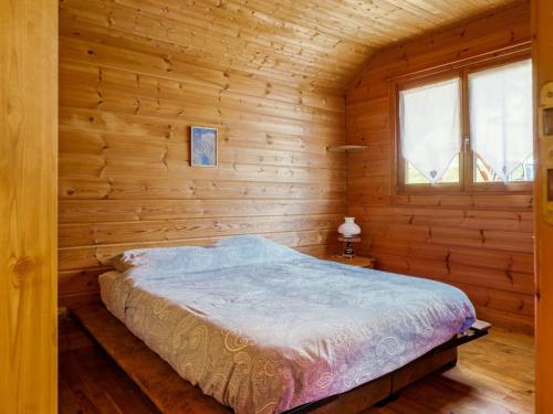 Istaba viesiem, Chalet with Garden in Lotharingen in Saint-Maurice-sur-Moselle