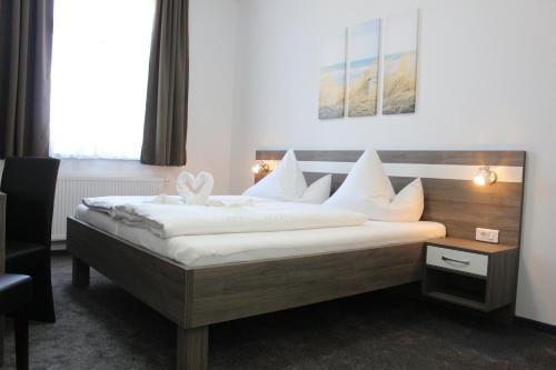 1 queen bed