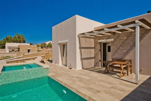 Lux View Suites 1