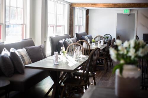 مطعم, Mountain Meadows Lodge in Killington