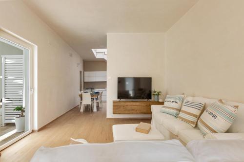 La Giada - image 8