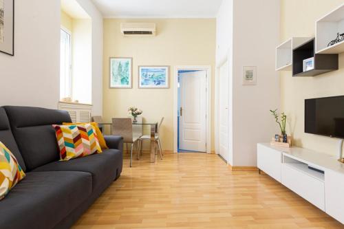Apartamento 2 dormitorios Centro Histórico Museo, Sevilla (Foto 10)