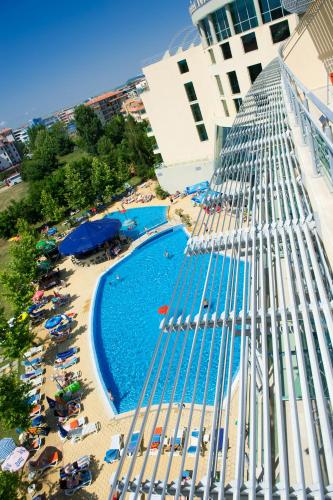 Ivana Palace Hotel - image 6