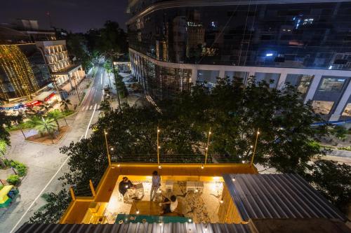 Locul Central - Church Street – Bangalore, MN