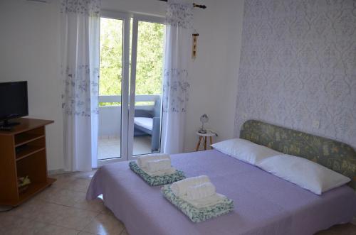  Apartments Mira in Baška
