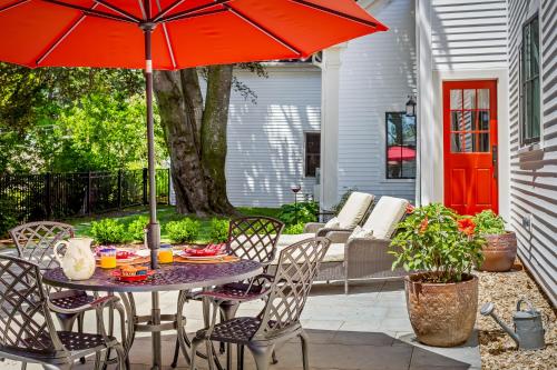 Abigail's Inn – Camden, ME