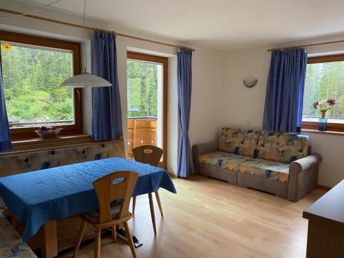One-Bedroom Apartment with Balcony