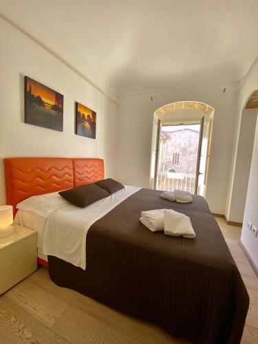 Plaza Rooms - image 8