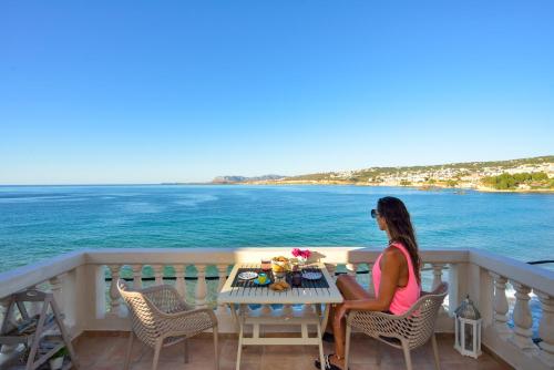 Thalassa mou Seafront suite