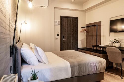 261697699 Hotel Park