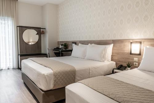 261700246 Hotel Park