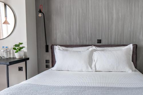 261701876 Hotel Park