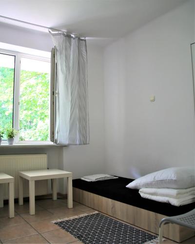 2 twin beds