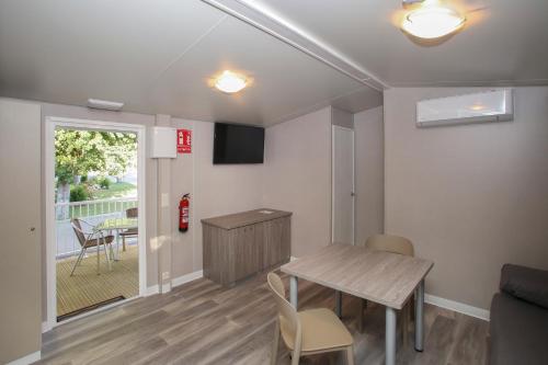 Bungalows y Mobil Homes Camping Regio