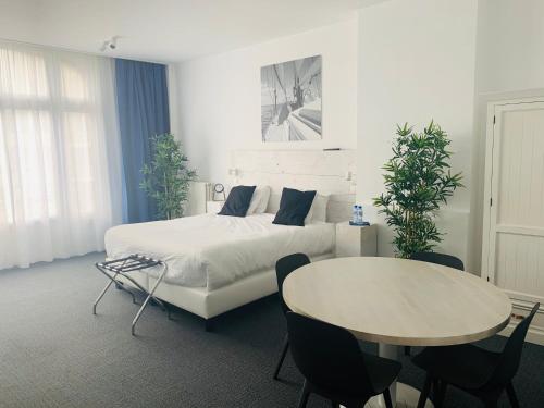 Avenue Beach Hotel Hotel de charme Mariakerke-Bad