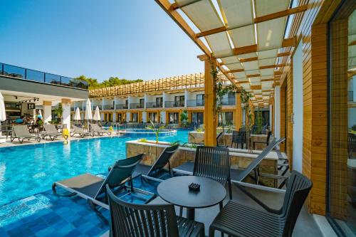 L HOTEL SARIGERME in Muğla