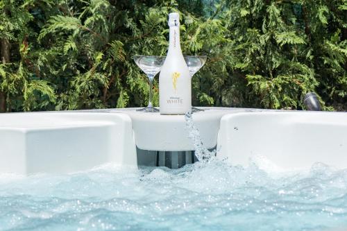 Villa Elena Deluxe mit Whirlpool und beheiztem Pool am Meer und wunderschönen Blick auf die Brijuni Inseln - image 5