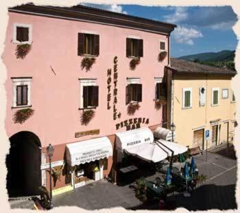 Hotel Centrale, Cascia bei Castelluccio