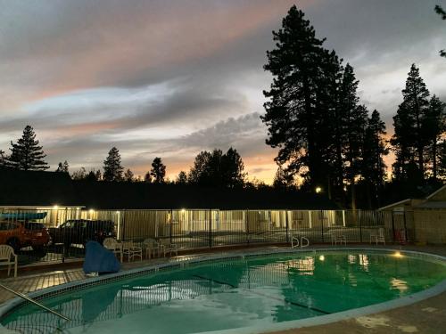 Tahoe Hacienda Inn