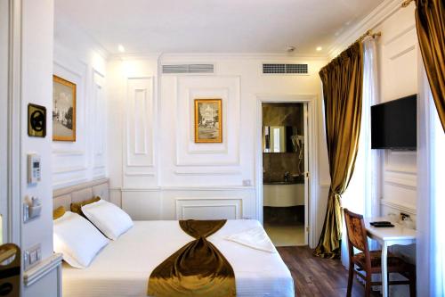 Eler Hotel - image 2